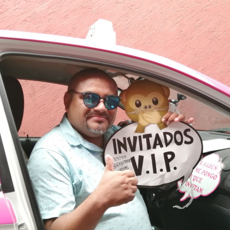 Licenciado Robert